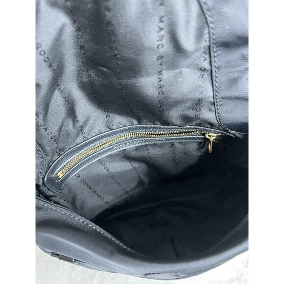 Marc By Marc Jacobs Black Nylon Crossbody Bag 9"x10" Gold Hardware - Picture 6 of 11